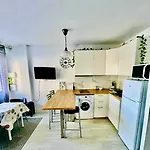דירה 50m Plage, Clim & Wifi פאלאבה-לה-פלו